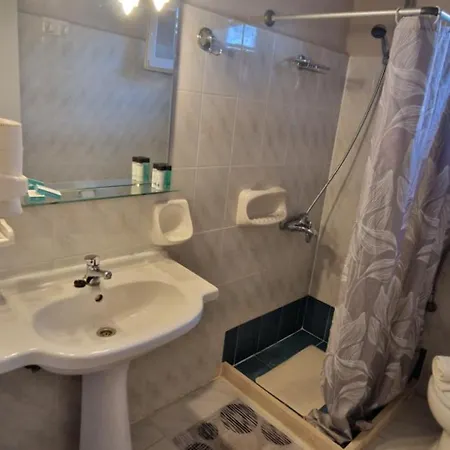 Apartamento Yannis 2 *