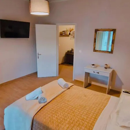 Yannis 2 Apartmán *