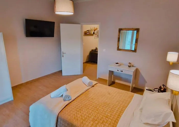 Yannis 2 Апартаменты *